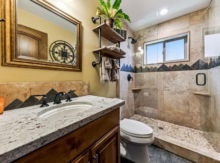 2025 Garmish Court, South Lake Tahoe, CA 96150 Photo