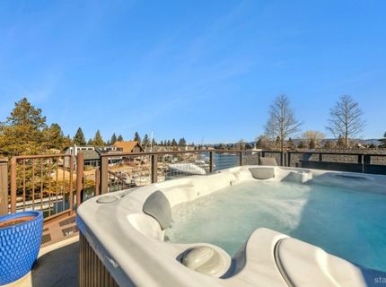 2025 Garmish Court, South Lake Tahoe, CA 96150 Photo