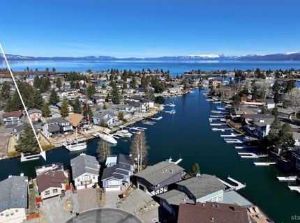 2025 Garmish Court, South Lake Tahoe, CA 96150 Photo