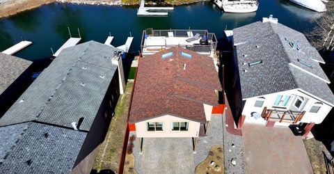 2025 Garmish Court, South Lake Tahoe, CA 96150 Photo