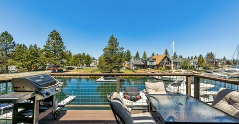 2025 Garmish Court, South Lake Tahoe, CA 96150 Photo