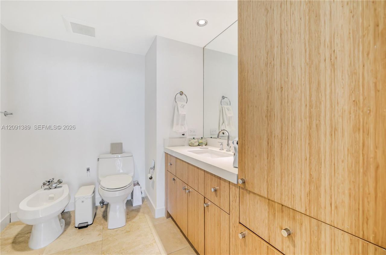 2127 Brickell Ave, Unit 1406, Miami, FL 33129 Photo