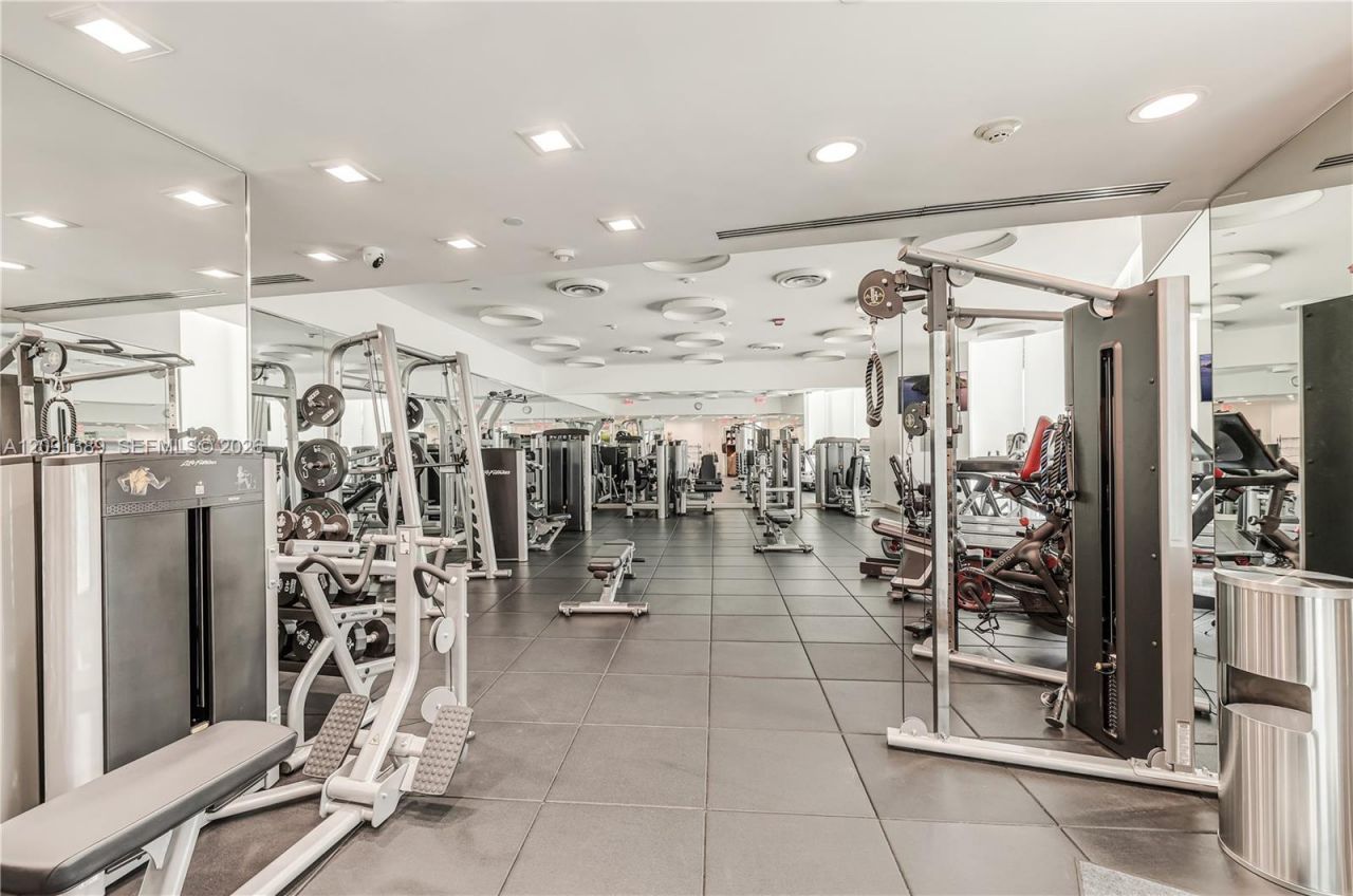 2127 Brickell Ave, Unit 1406, Miami, FL 33129 Photo