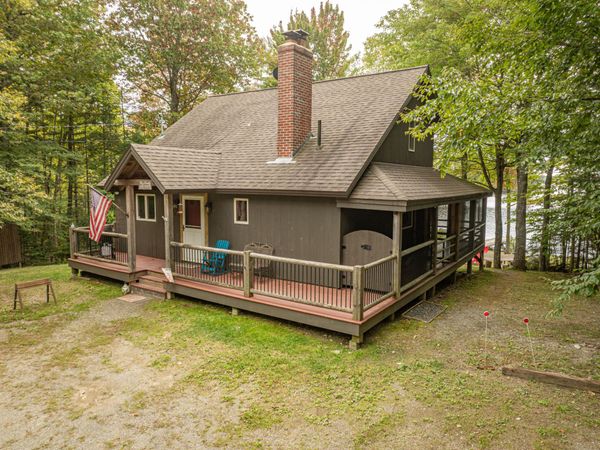 9 Cartwright Road , Greenville, ME 04441
