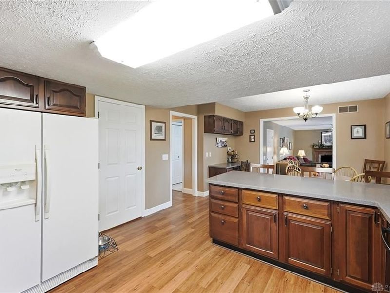 1667 Bending Tree Drive, New Carlisle, OH 45344 Photo 17