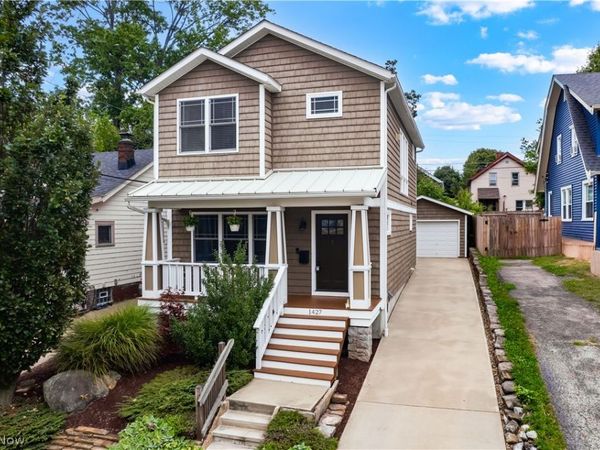 1427 Scenic Street , Lakewood, OH 44107