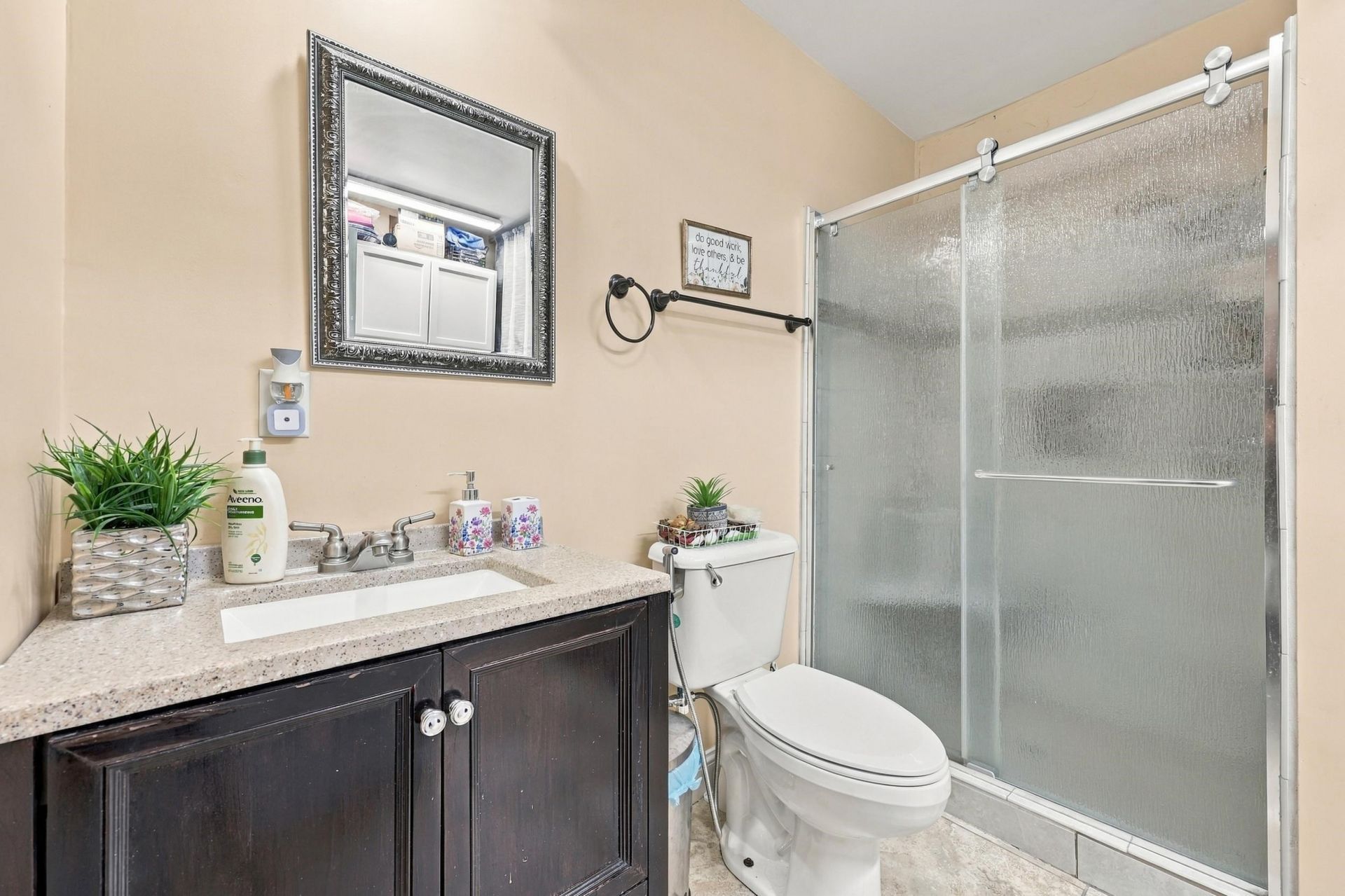 408 South Cedar Ave.  Photo 19