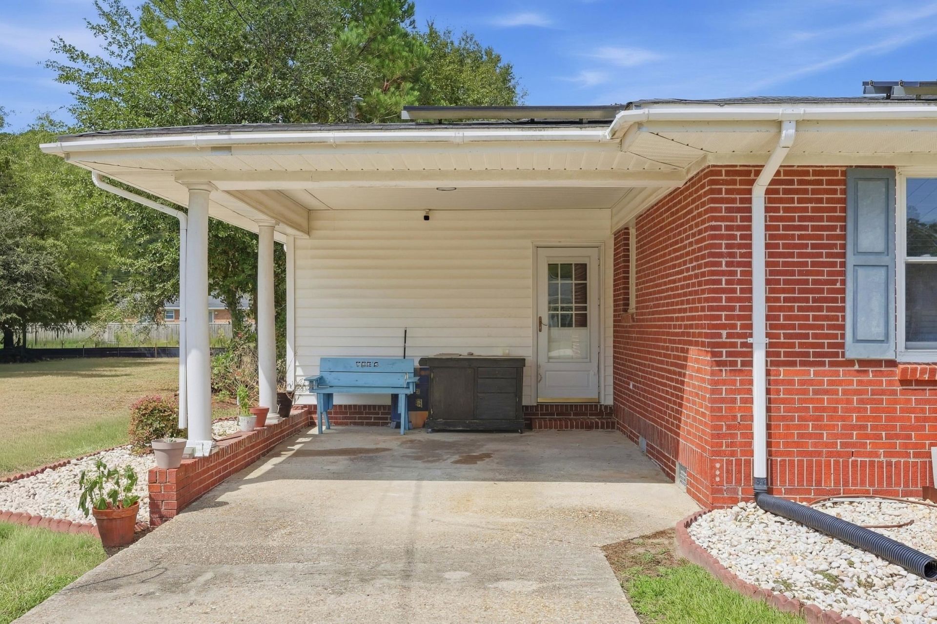 408 South Cedar Ave.  Photo 4