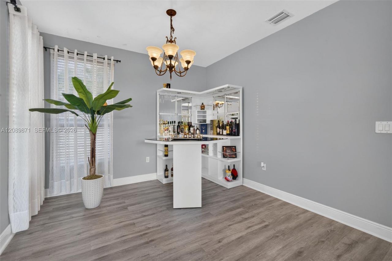 3379 SW 173rd Ter, Miramar, FL 33029 Photo