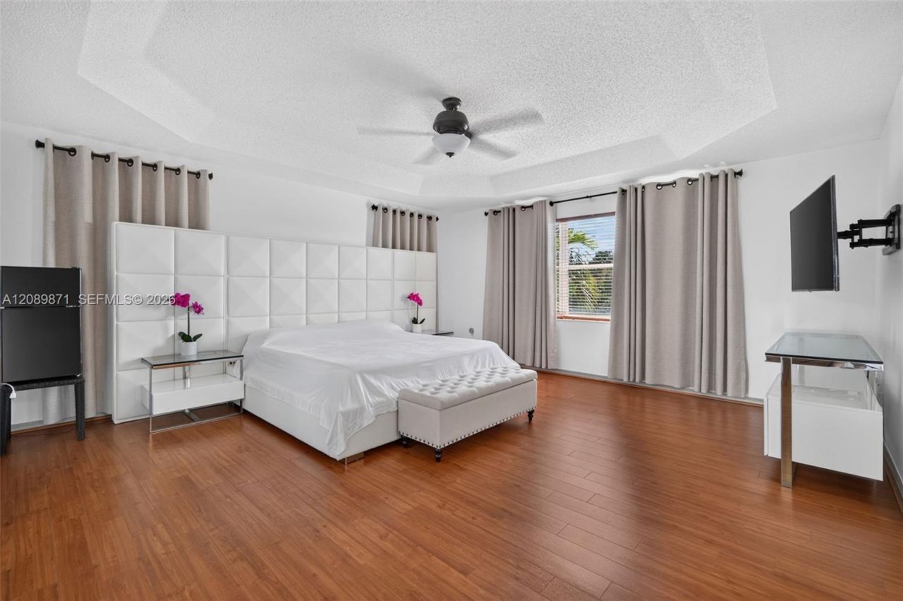 3379 SW 173rd Ter, Miramar, FL 33029 Photo