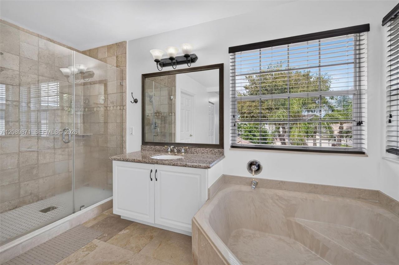 3379 SW 173rd Ter, Miramar, FL 33029 Photo