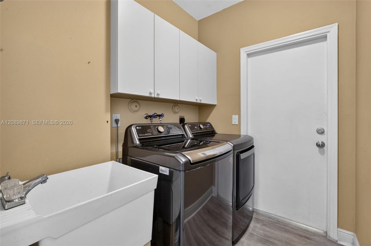 3379 SW 173rd Ter, Miramar, FL 33029 Photo