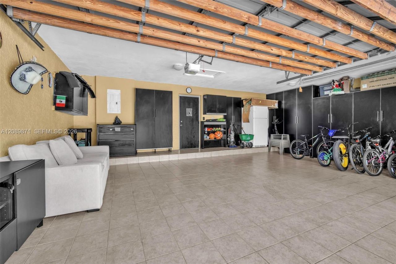 3379 SW 173rd Ter, Miramar, FL 33029 Photo