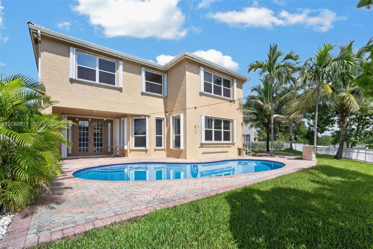 3379 SW 173rd Ter, Miramar, FL 33029 Photo