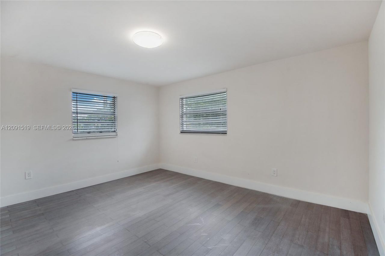 522 NW 47th Ter, Miami, FL 33127 Photo