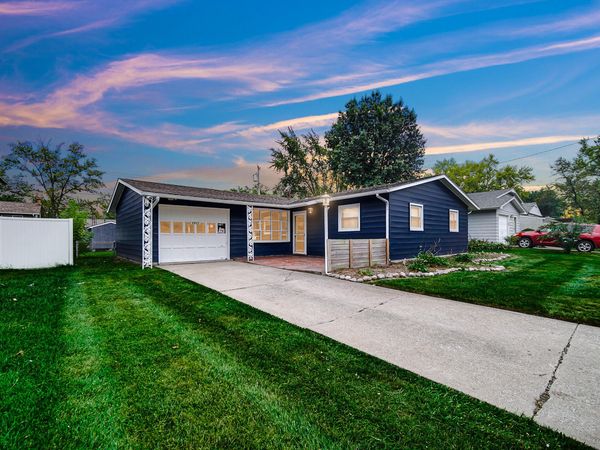 6833 Tyler Street , Merrillville, IN 46410