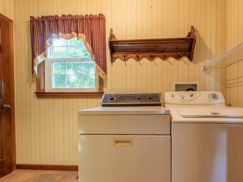 5565 Stringtown Road NW, Baltimore, OH 43105 Photo 33