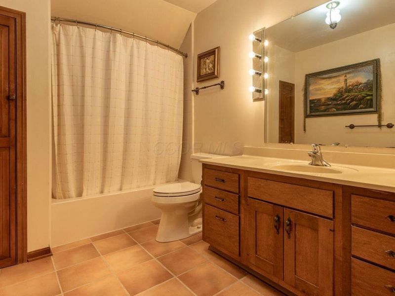 5565 Stringtown Road NW, Baltimore, OH 43105 Photo 41