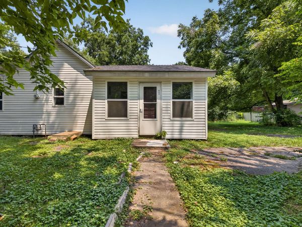 604 W Woodbine Road , Ash Grove, MO 65604