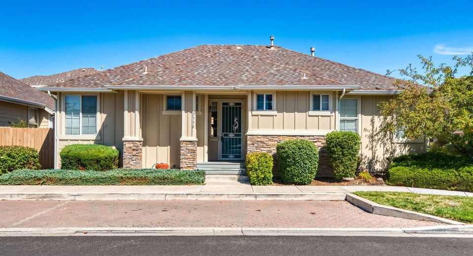 3530 Heron's Landing Drive, Reno, NV 89502 Photo