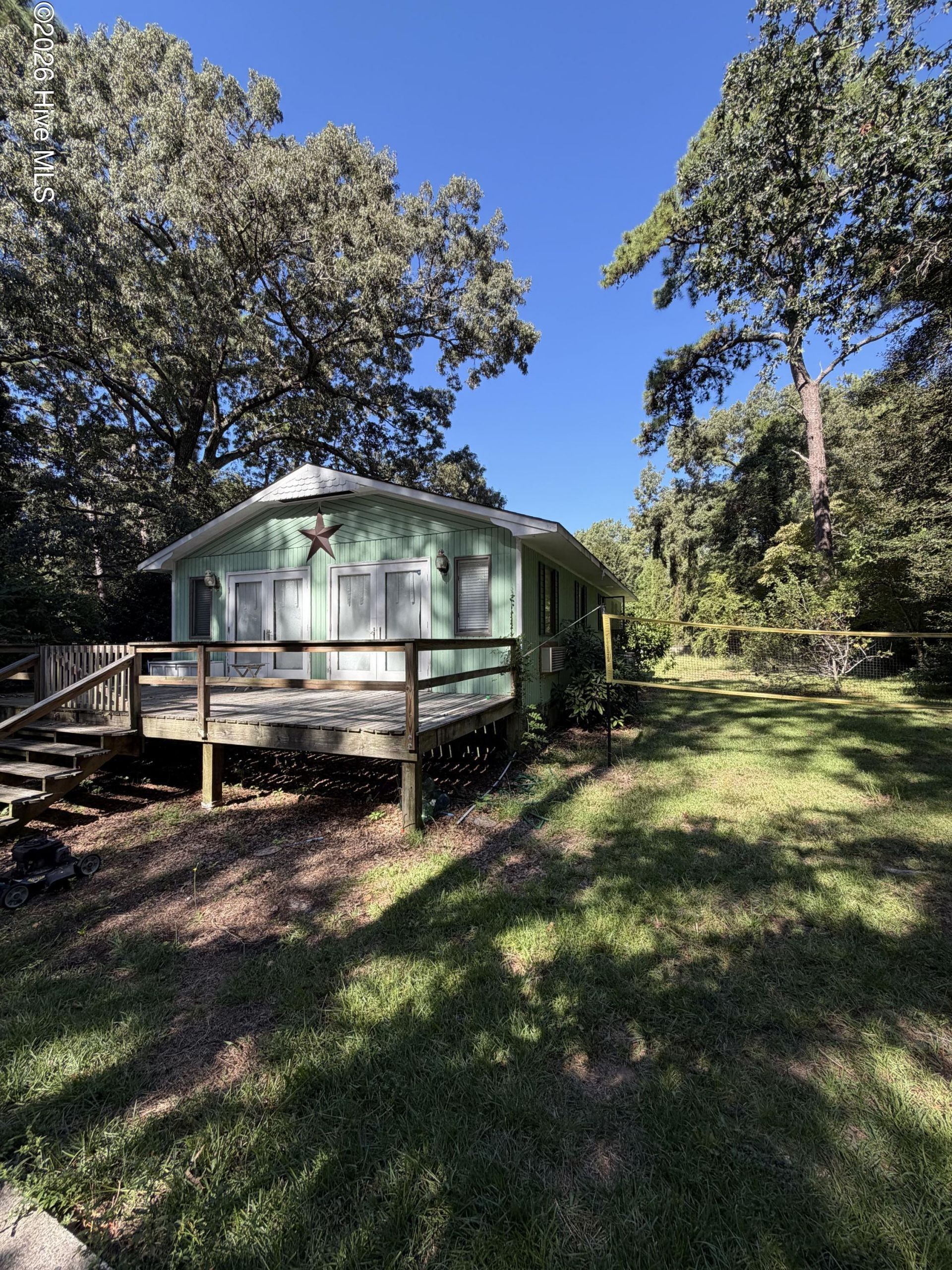 113 Forest Avenue, Manteo, NC 27954 Main Photo