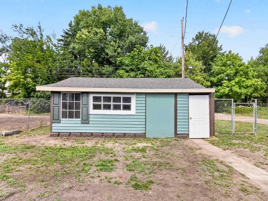 Property Image 11