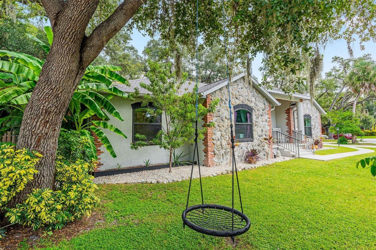 2640 Mapleloft Lane , Sarasota, FL 34232 Photo