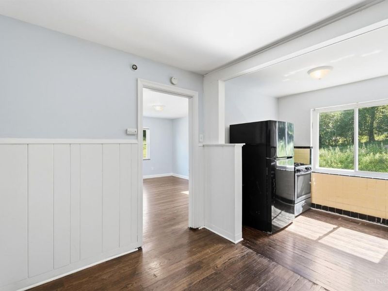 3065 Bracken Woods Lane, Cincinnati, OH 45211 Photo 13