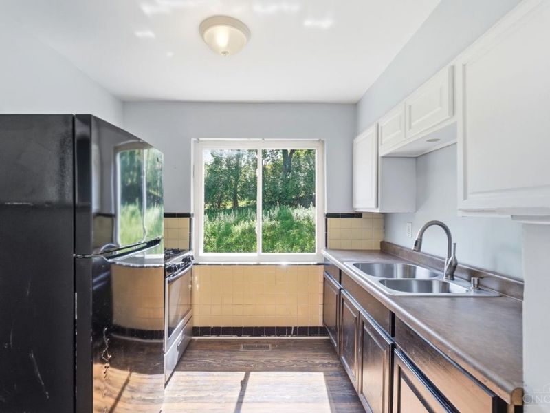 3065 Bracken Woods Lane, Cincinnati, OH 45211 Photo 14