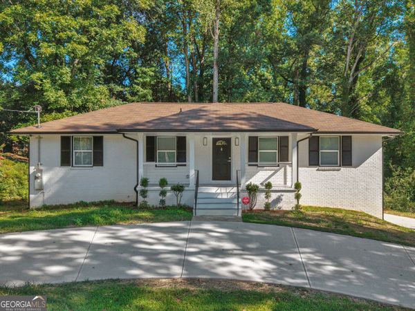 984 Morrow Road, Morrow, GA 30260