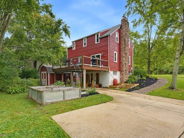 7749 State Route 43, Kent, OH 44240