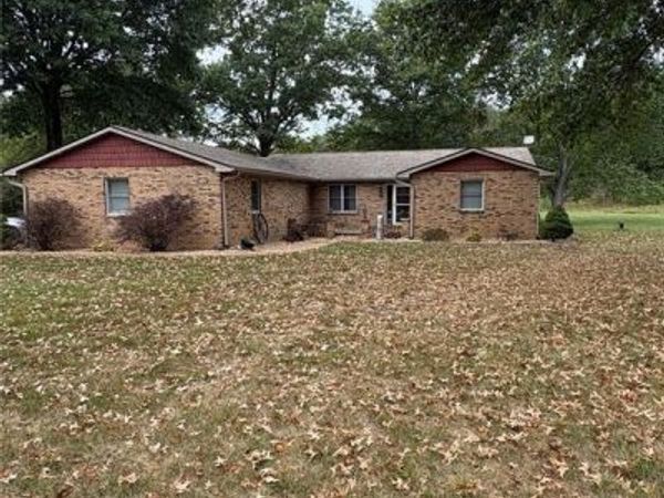 4319 Us Highway 61 , Bloomsdale, MO 63627