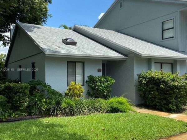 2425 SW 22nd Ave , Unit 102B, Delray Beach, FL 33445