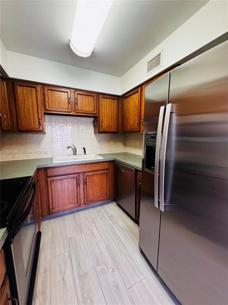 2425 SW 22nd Ave, Unit 102B, Delray Beach, FL 33445 Photo