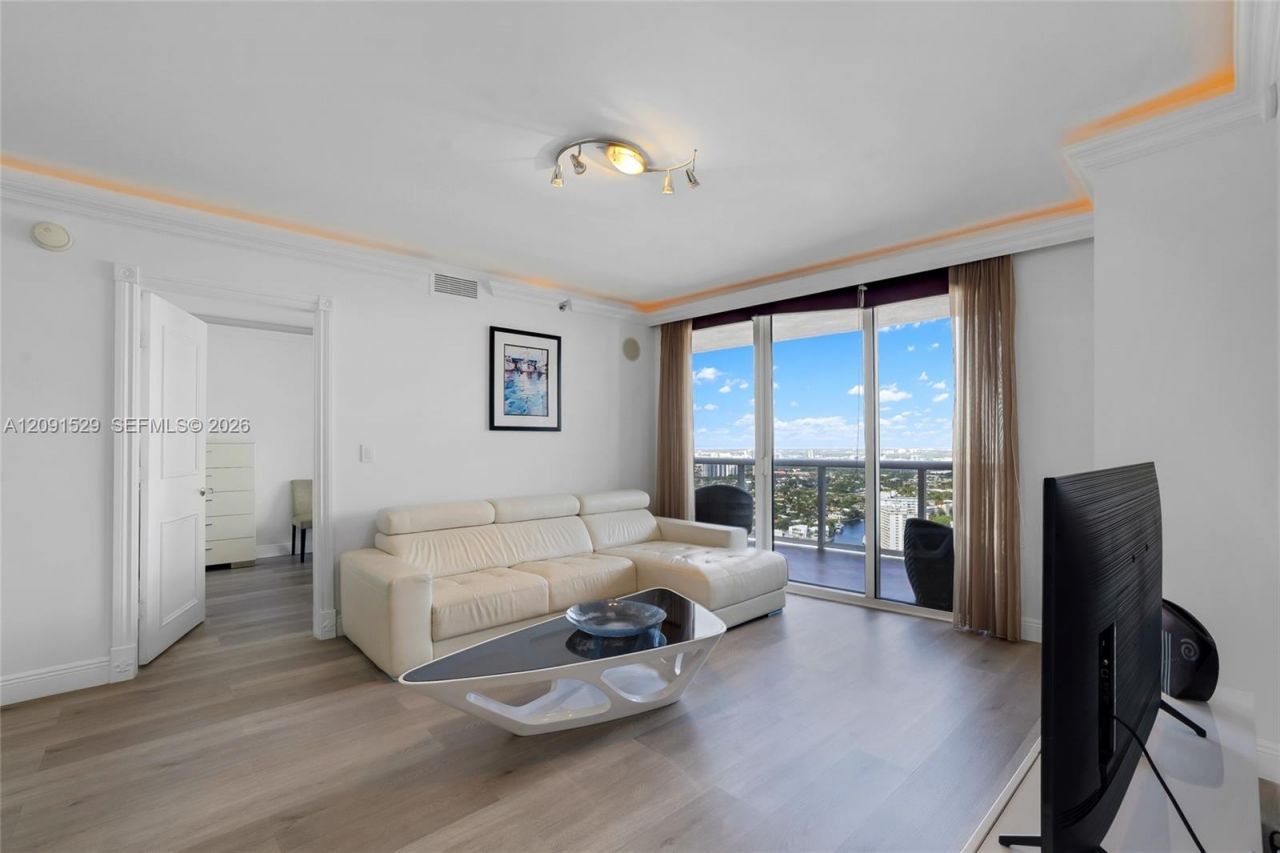 1800 S Ocean Dr, Unit 3607, Hallandale Beach, FL 33009 Photo