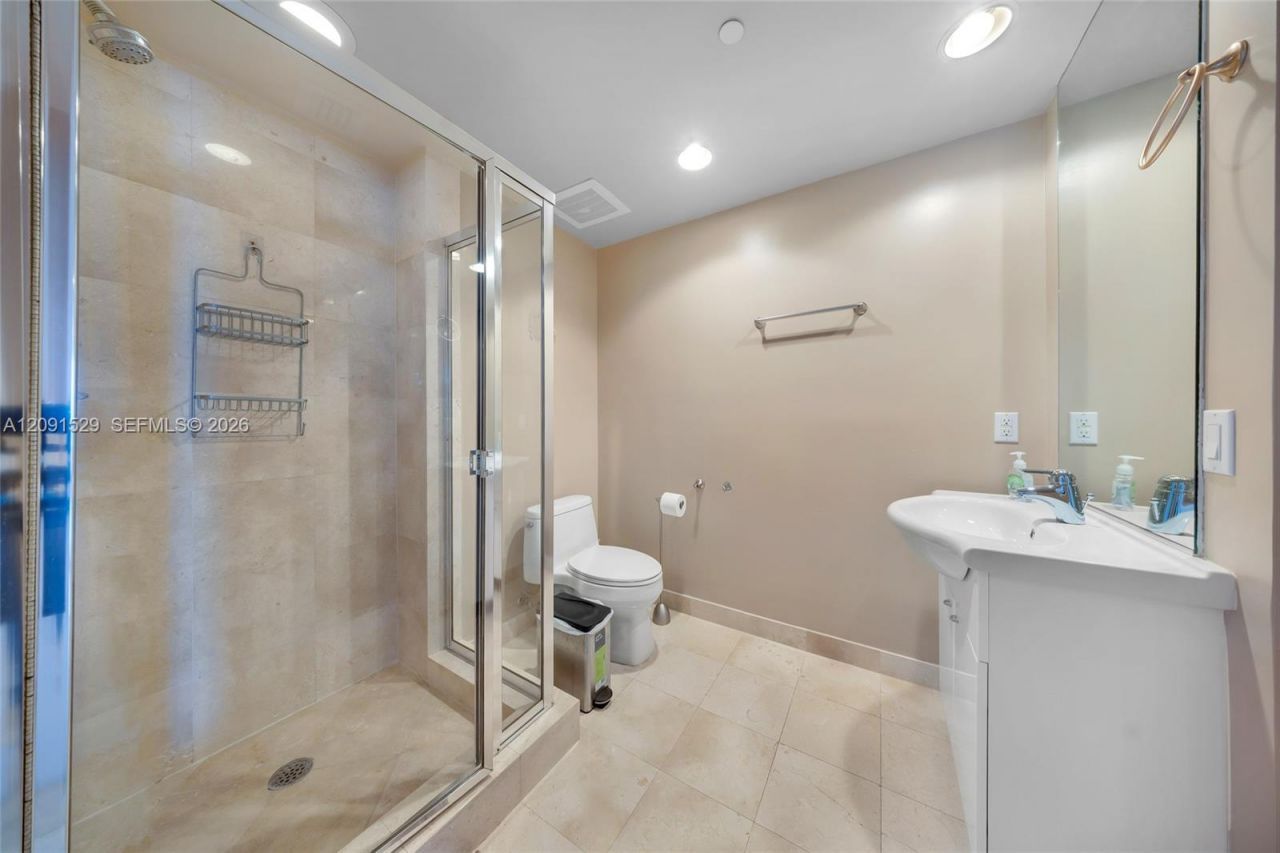 1800 S Ocean Dr, Unit 3607, Hallandale Beach, FL 33009 Photo
