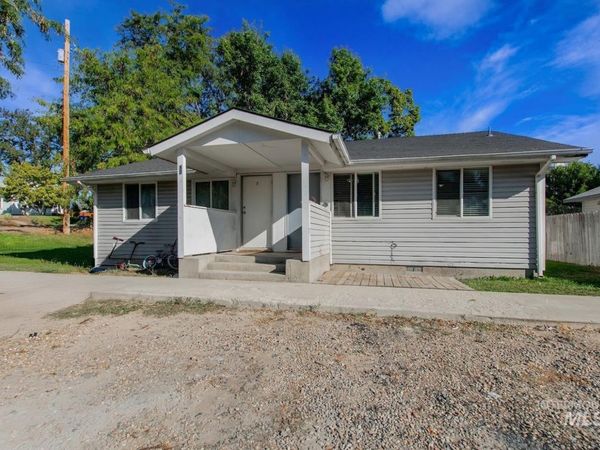 801 E Ball Avenue, Parma, ID 83660