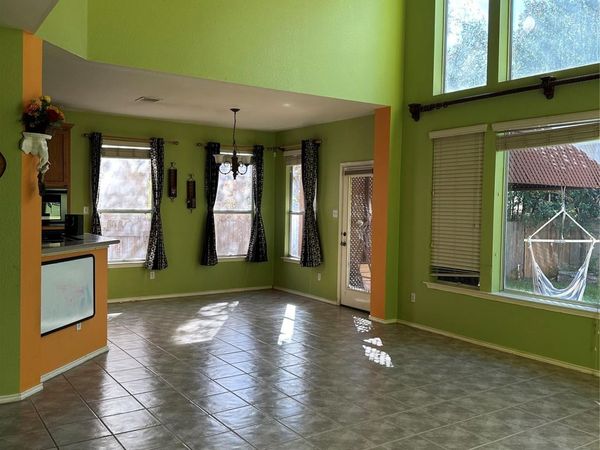 3200 Peruga LN, Round Rock, TX 78681