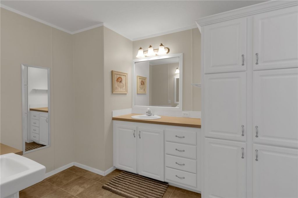 306 Pineapple Street, Sebastian, FL 32958 Photo