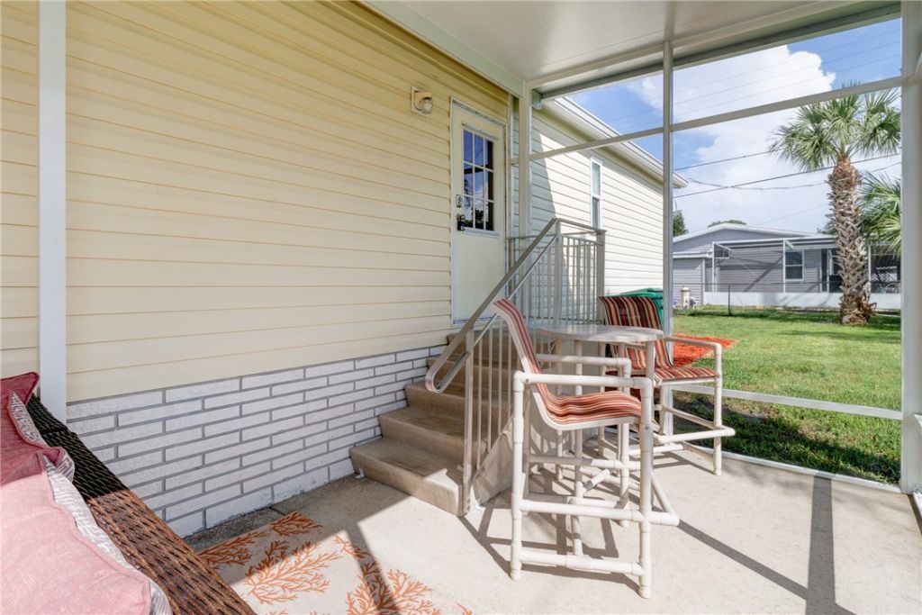 306 Pineapple Street, Sebastian, FL 32958 Photo