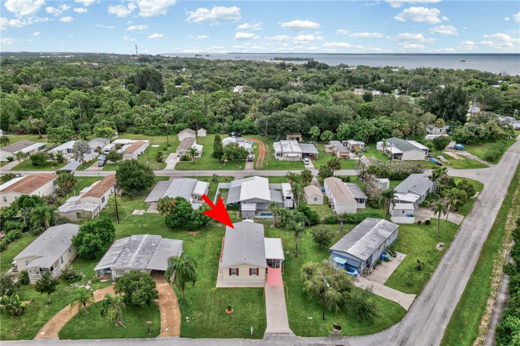 306 Pineapple Street, Sebastian, FL 32958 Photo
