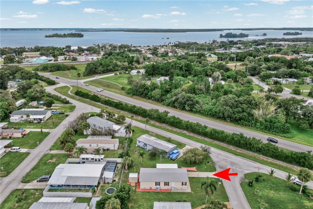 306 Pineapple Street, Sebastian, FL 32958 Photo