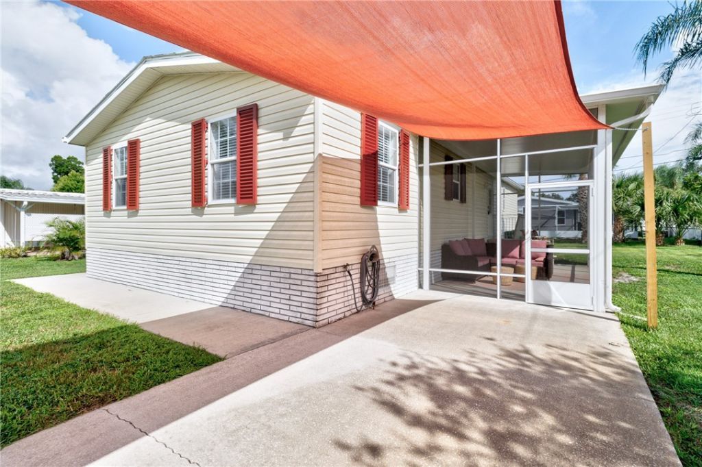 306 Pineapple Street, Sebastian, FL 32958 Photo
