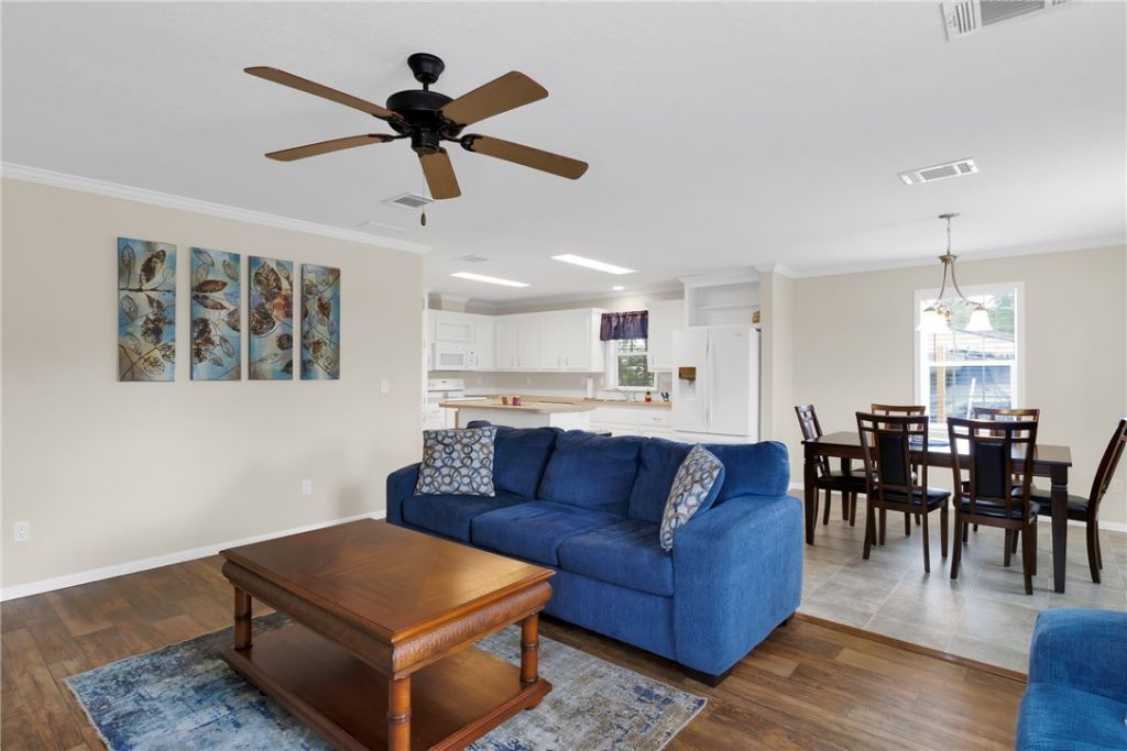 306 Pineapple Street, Sebastian, FL 32958 Photo