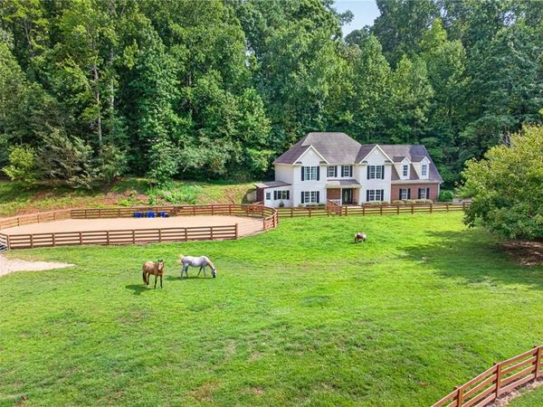 4287 Pine Vale Road , Gainesville, GA 30507