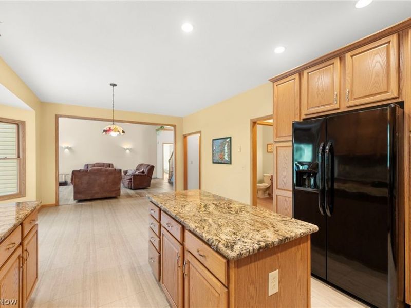 10 Cayuga Trail, Malvern, OH 44644 Photo 15