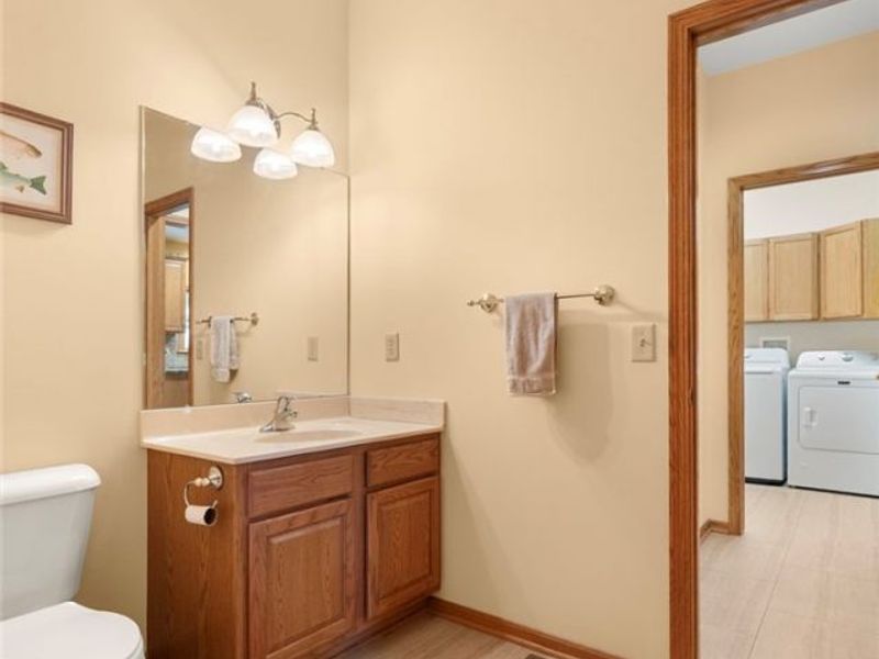 10 Cayuga Trail, Malvern, OH 44644 Photo 24