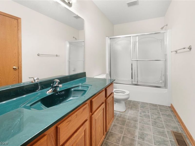 10 Cayuga Trail, Malvern, OH 44644 Photo 31