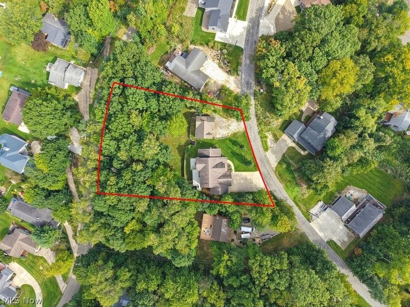 10 Cayuga Trail, Malvern, OH 44644 Photo 4