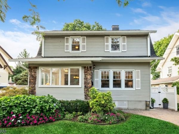 126 Sylvan Ave, Leonia, NJ 07605